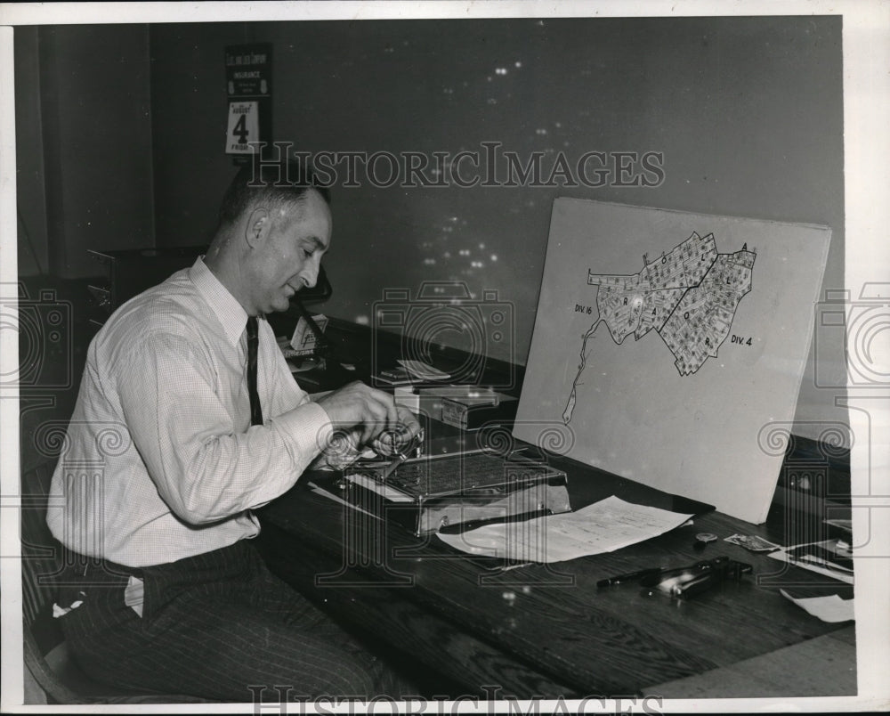 1939 Boston Police Officer Oscar Ely Punches Cards To Input - Historic Images