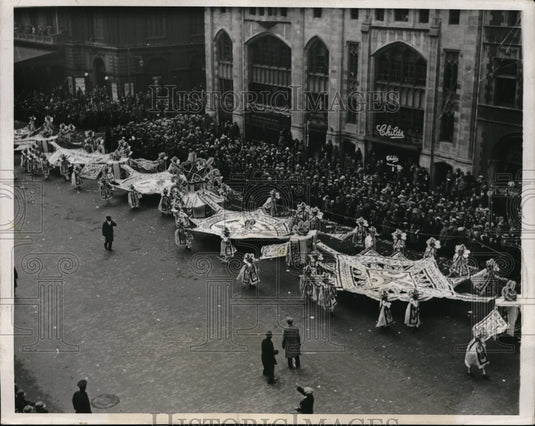 1932 Philadelphia, Pa Mummer annual parade-Historic Images