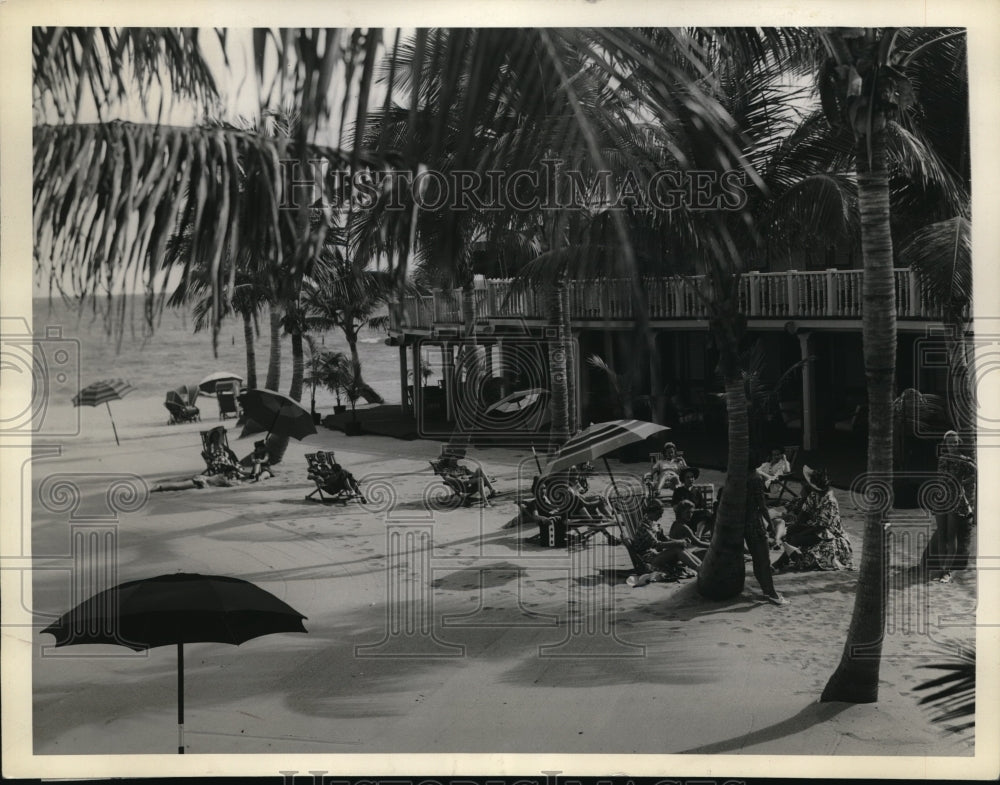 1937 Miami Beach, Florida , new fashions on beach goers-Historic Images