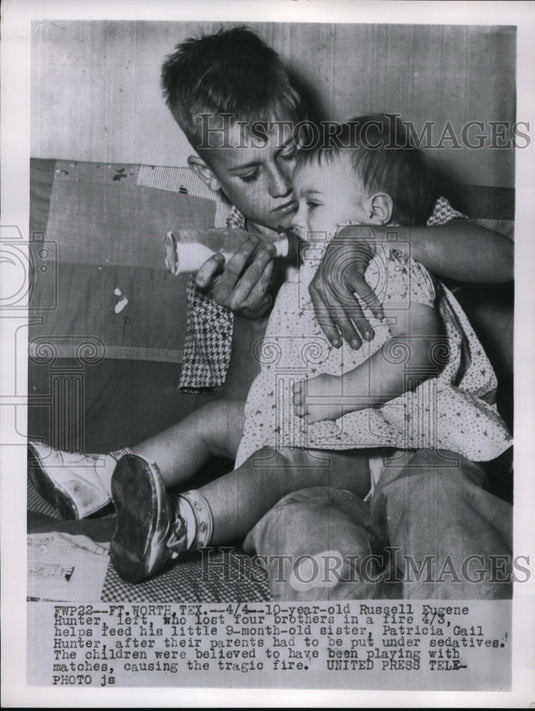 1956 Press Photo Ft Worth, Tx Russell E Hunter, age 10 & baby Patricia-Historic Images