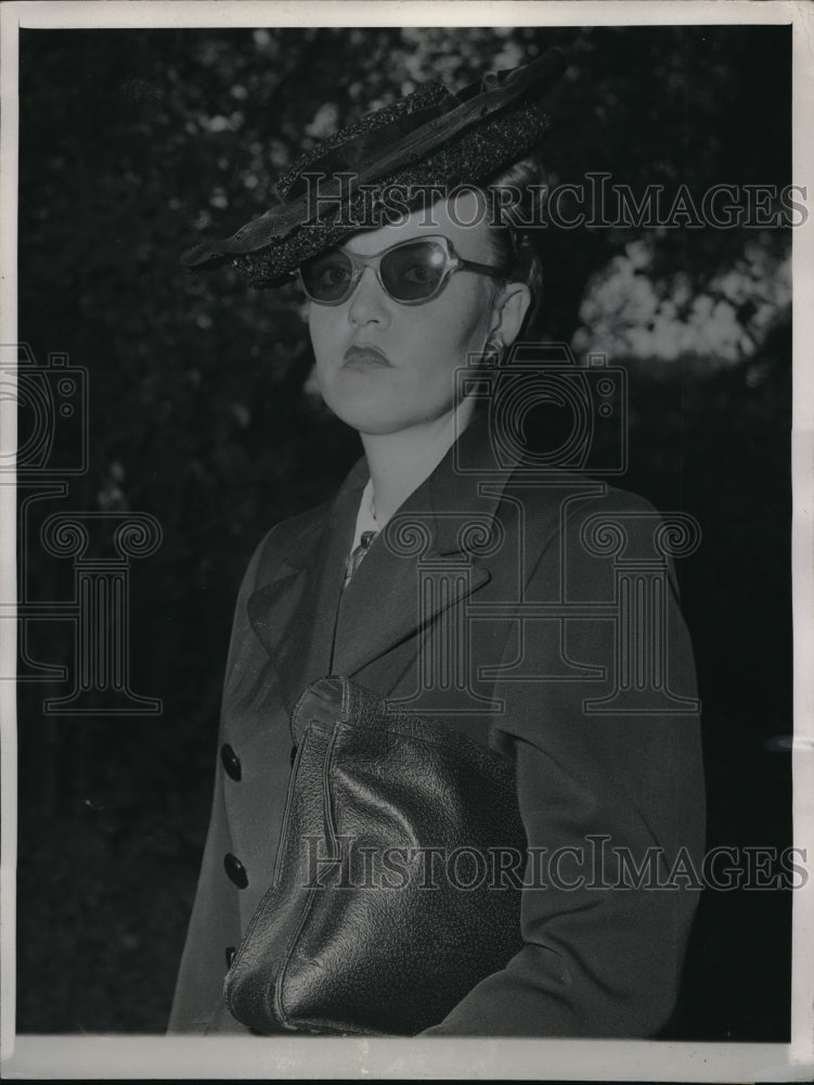 1947 Press Photo Mrs. Else M. Gerald of Chicago - neb49779-Historic Images