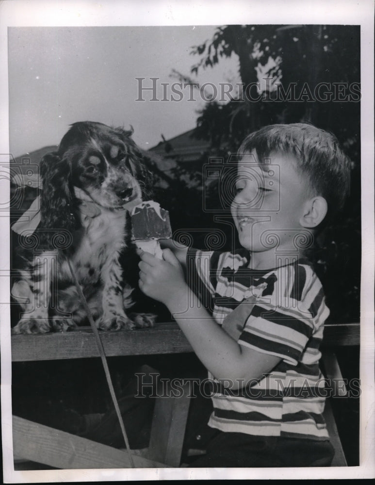 1950 Danny Grocer with &quot;Cutest Dog&quot; winner Skip  - Historic Images