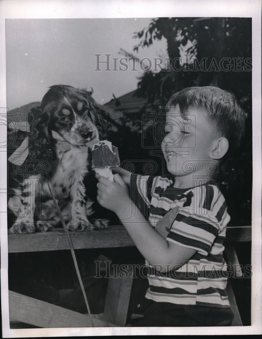 1950 Danny Grocer with "Cutest Dog" winner Skip  - Historic Images