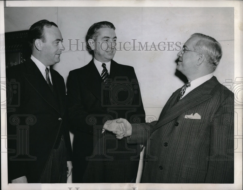 1947 Press Photo Atty Gen Tom Clark, UMW atty JA Padway,JF Sonnett in D.C. - Historic Images