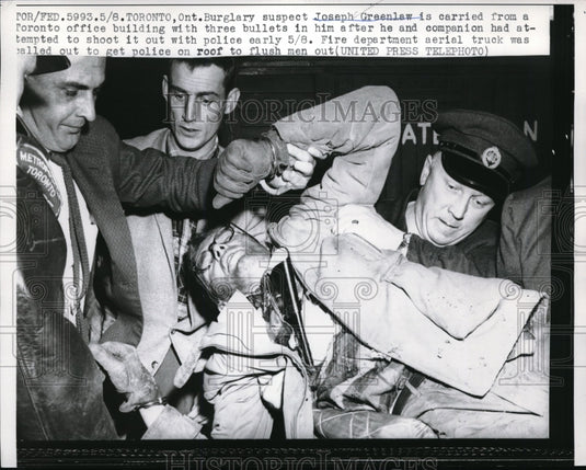 1958 Press Photo A burglary suspect Joseph Greemlaw after 3 bullets were fired - Historic Images