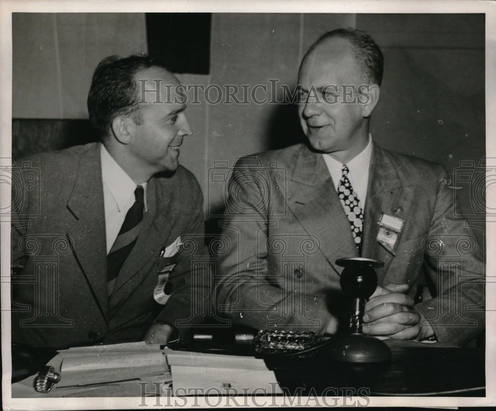 1947 Press Photo Cleveland, Ohio Amer Red Cross campaign, JW Gates,H Barentson - Historic Images