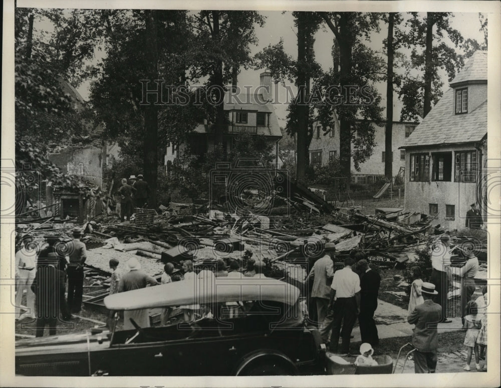 1932 Press Photo Home Of Hercules Molea Destroyed After Explosions - neb50327 - Historic Images