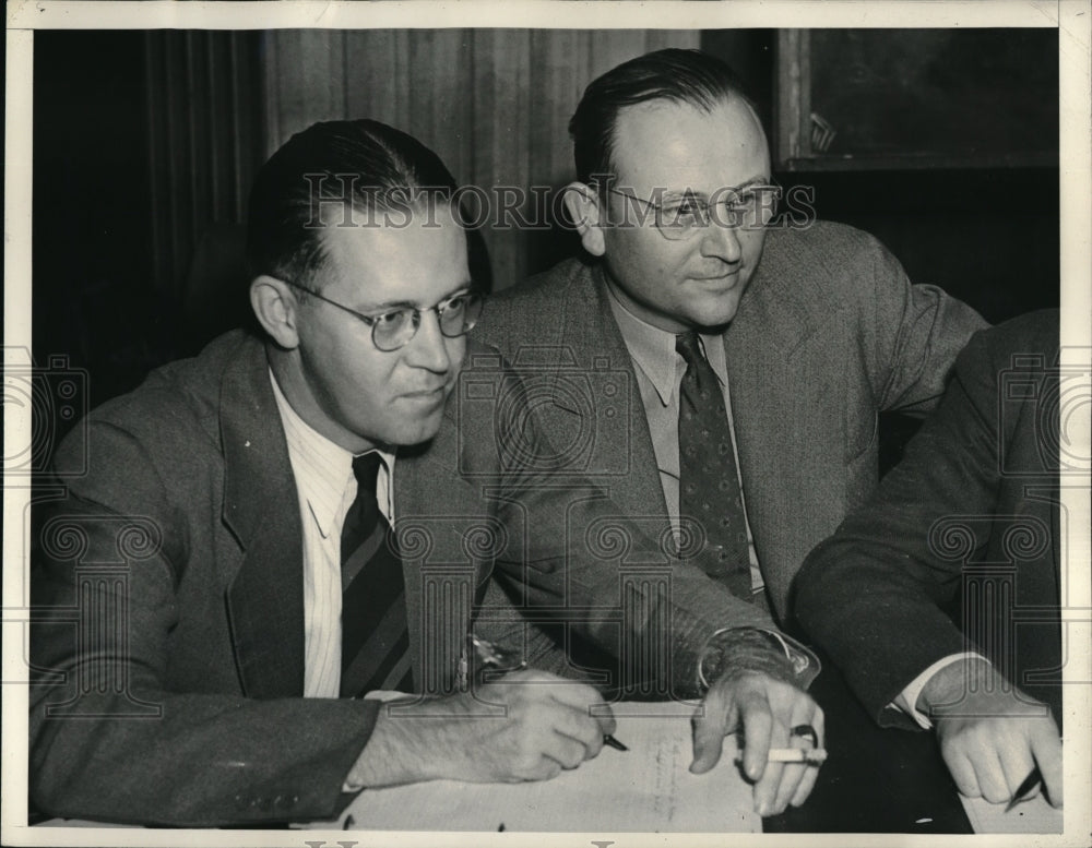 1938 Press Photo Carl Sturzenacker And Arthur Alexander On Trial - neb50591 - Historic Images