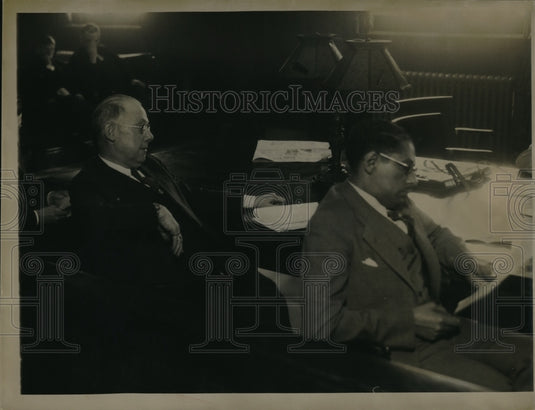 1935 Press Photo AH Fiebach & Charles White In Courtroom - Historic Images