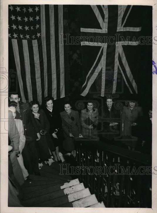 1945 School for US GI brides from Britain - Historic Images
