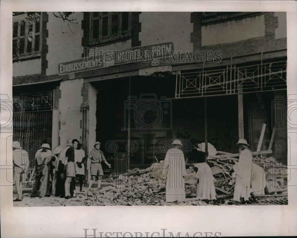 1940 Dakar, Africa.ruins of city from British shelling - Historic Images