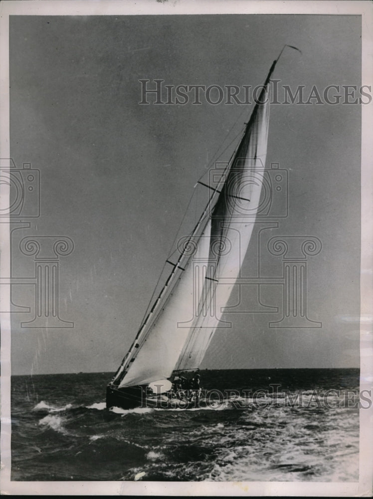 1936 Press Photo Crew aboard the yacht Sonny during the Miami-Nassau yacht race - Historic Images