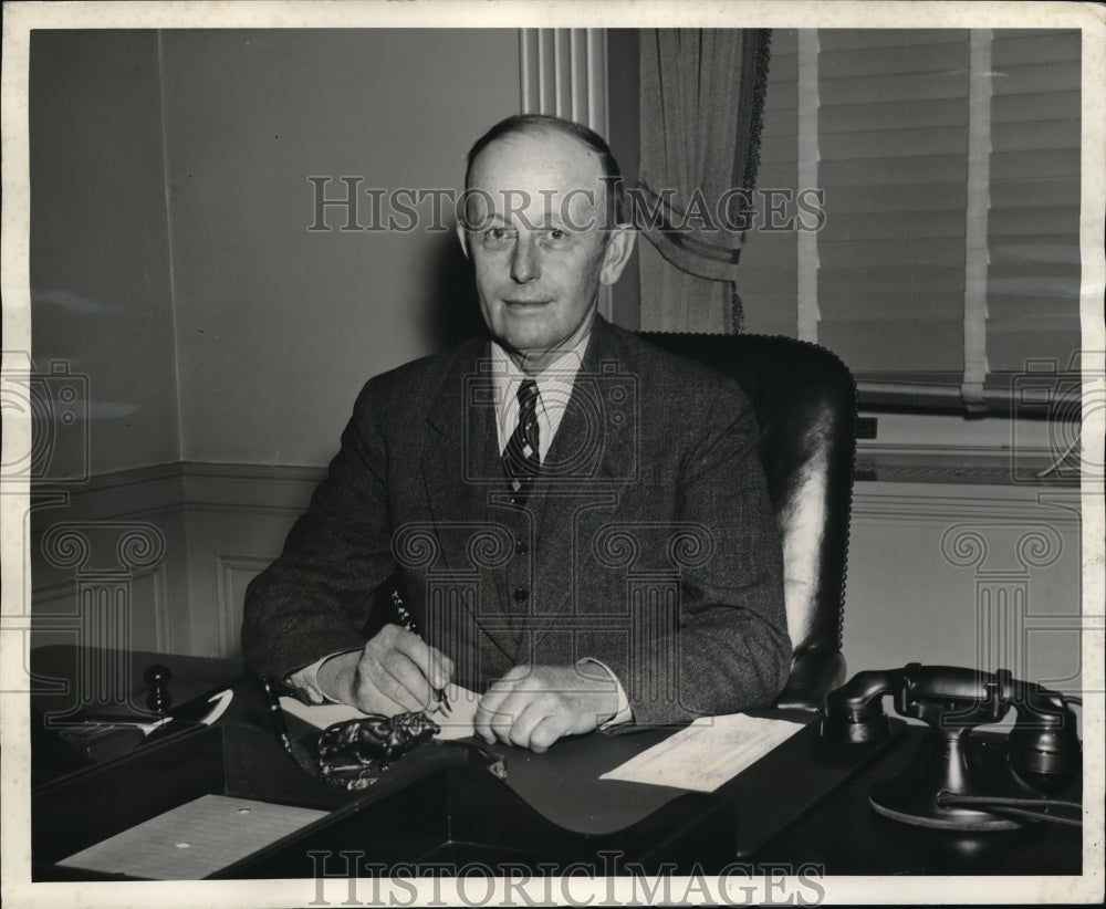 1939 Press Photo Harry W. Bashore Asst. Commissioner - neb51606-Historic Images