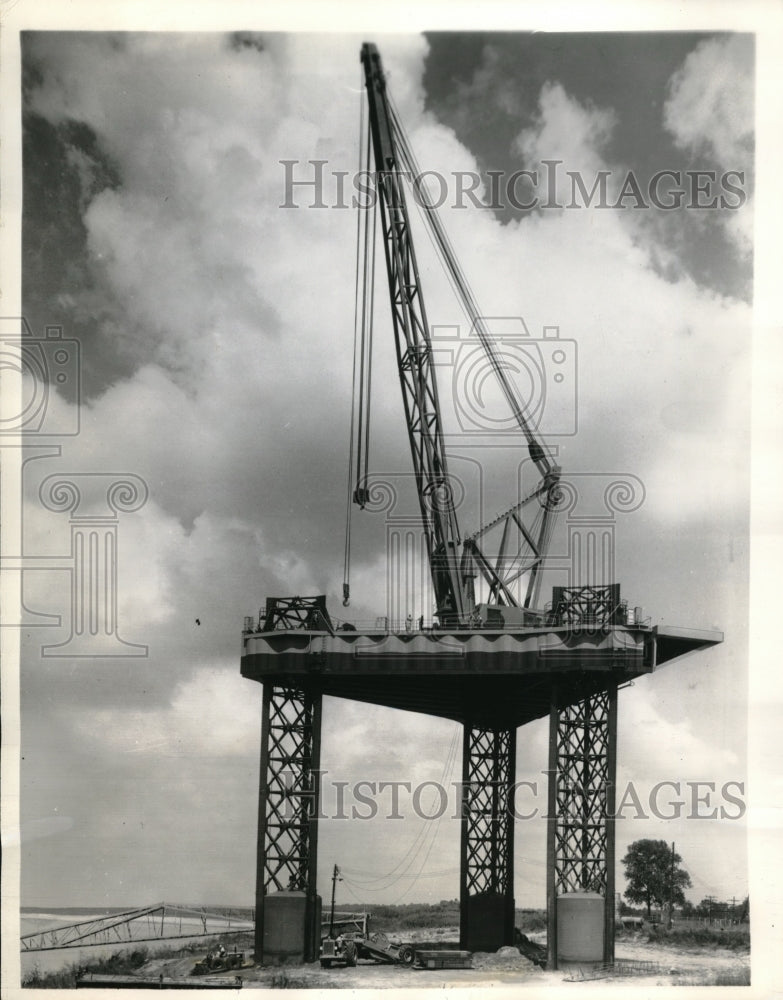 1959 Press Photo Bridge Building Machine Undergoing Final Tests-Historic Images