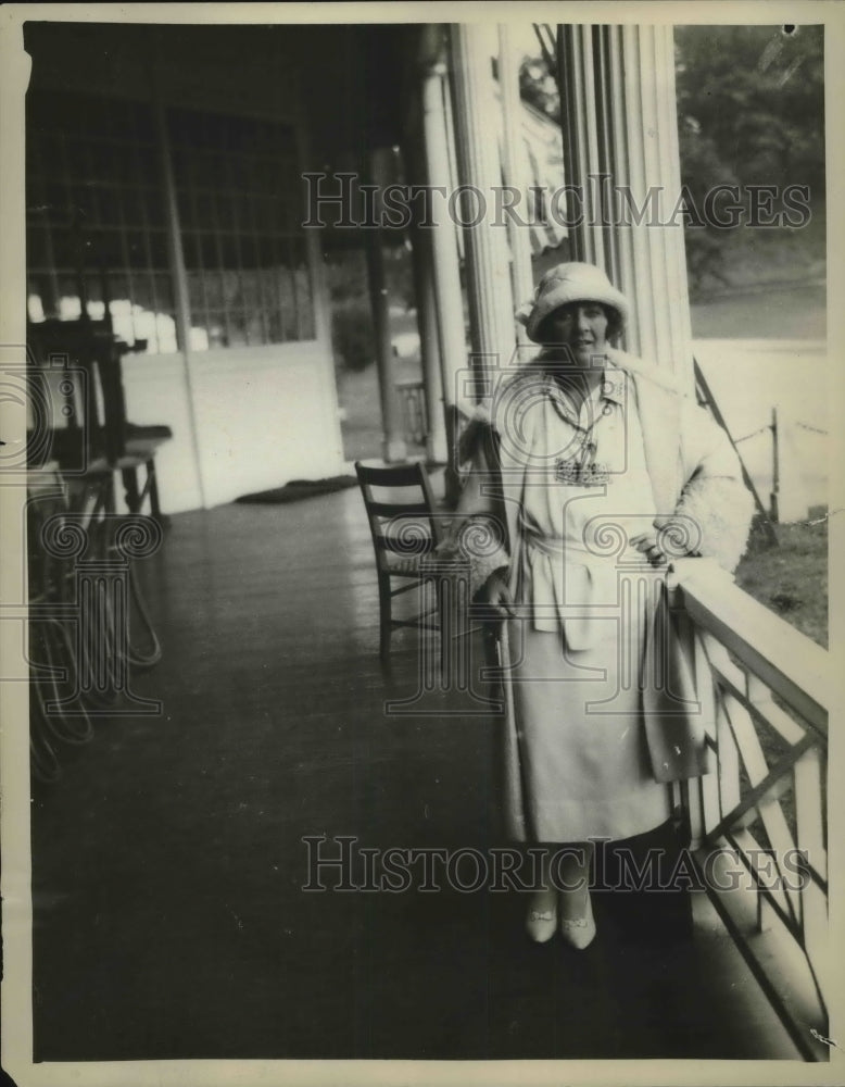 1922 Press Photo English golfer Mrs. William Gavin in White Sulfur Springs W VA - Historic Images