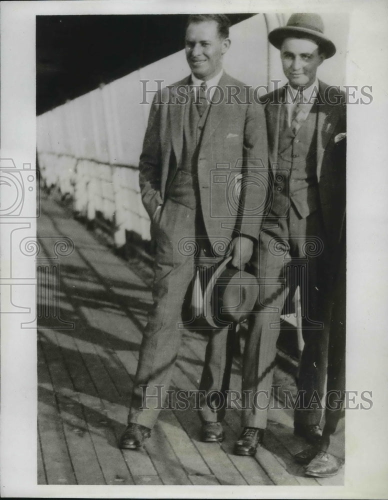 1933 Press Photo Louis Hockwald, Perry Moisant head to San Salvador - neb51878 - Historic Images