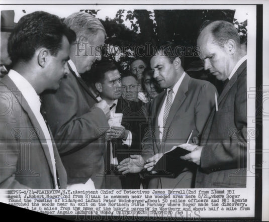 1956 Press Photo Plainview, NY Asst Dets James Farrell & FBI J Rbt Boger - Historic Images