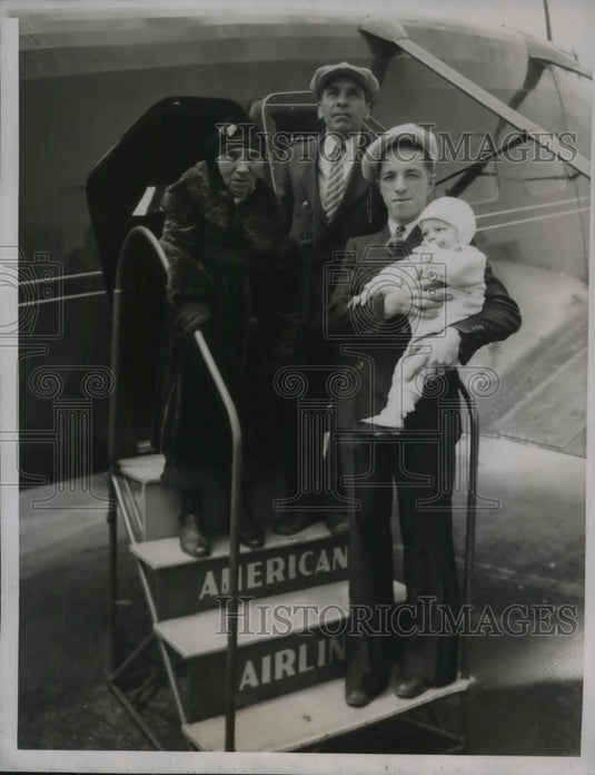 1935 Mrs. Mary Adelman at Age 106 Given Plane Ride for Mother's Day - Historic Images