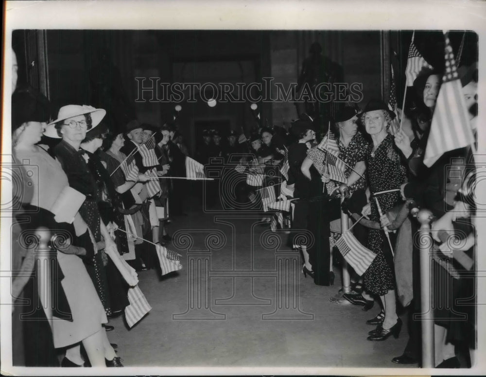 1939 Corridors of Capitol Joint special session Congress - Historic Images