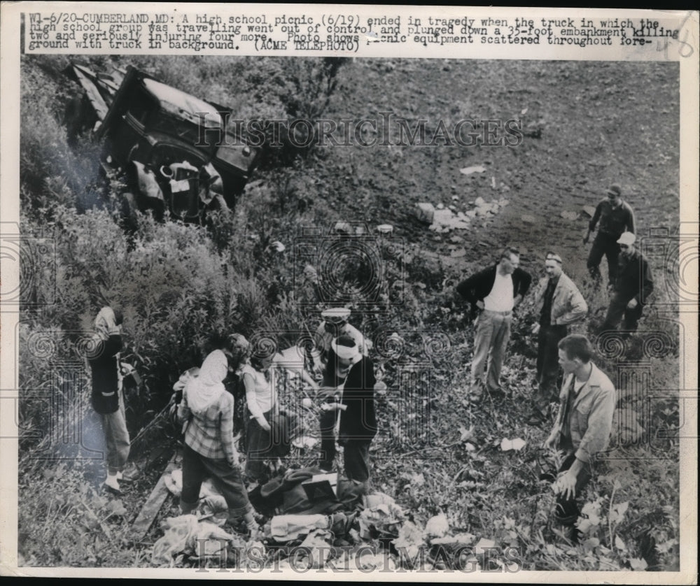 1950 Cumberland, Md ,HS picnic bus accident - Historic Images