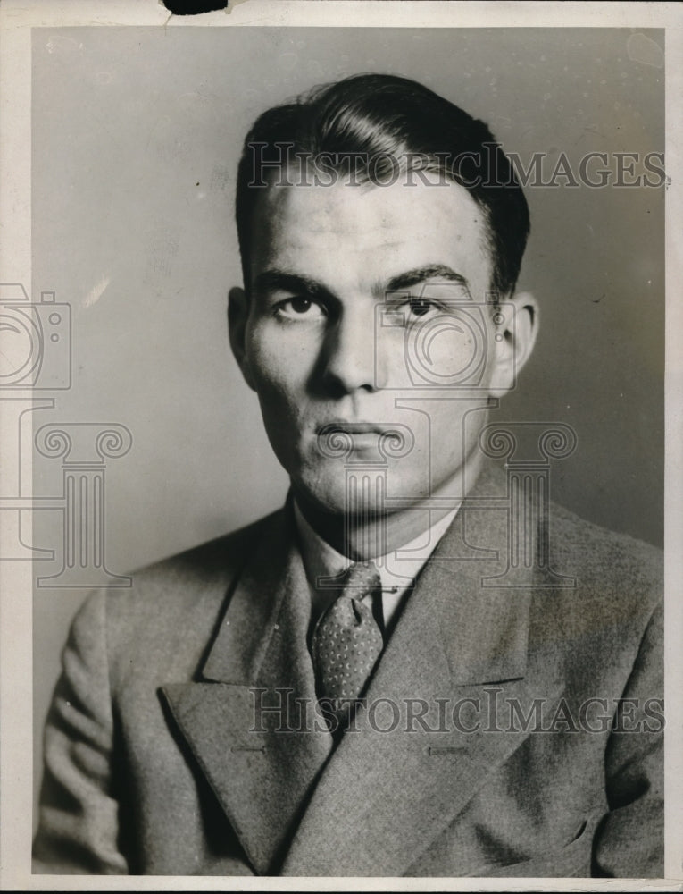 1933 Press Photo Walter Roche Fenn College - Historic Images