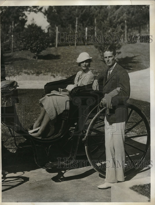 1932 Press Photo Mr & Mrs John F Bradlet of Brookline, Mass on Bermuda honeymoon - Historic Images