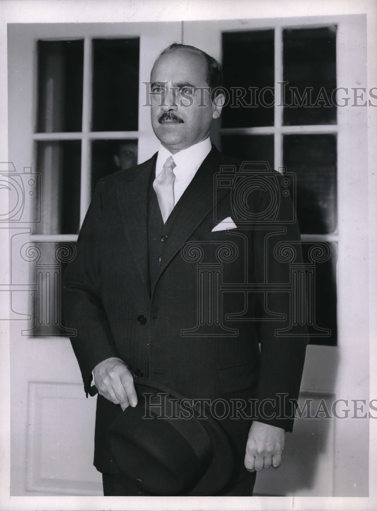 1945 Press Photo Wash.D.C. Dr Don Oscar Ibarra Carcia, Argentine Amb, to US-Historic Images