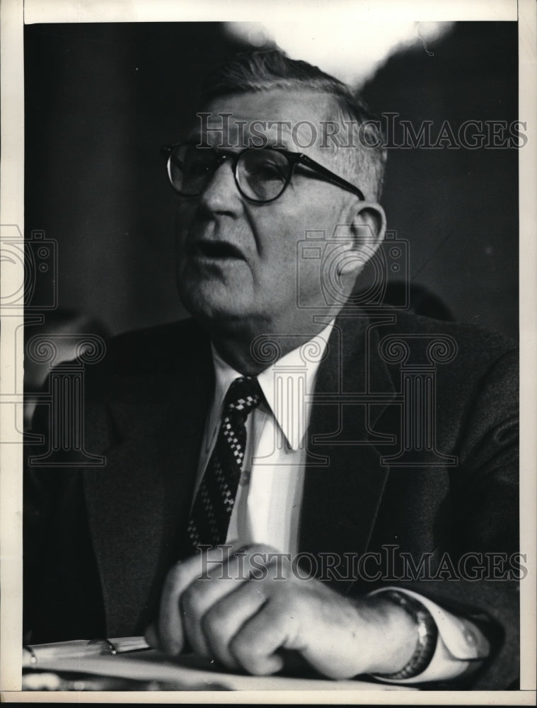 1957 Press Photo Hines Baker President Of Humble Oil And Refining CO Of Houston - Historic Images