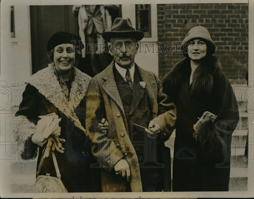 1925 Col. Mitchell Family represented his Court Martial Trials. - Historic Images