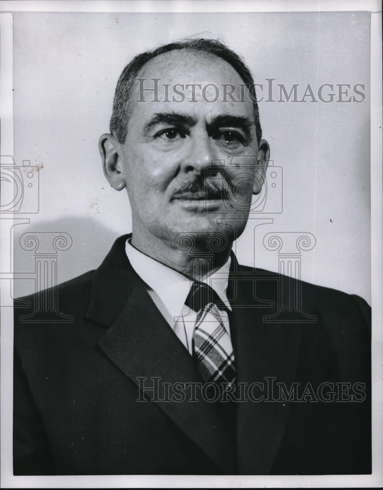 1955 Press Photo Capt. John McCutchen, dad of Capt Dick of $64,000 question - Historic Images