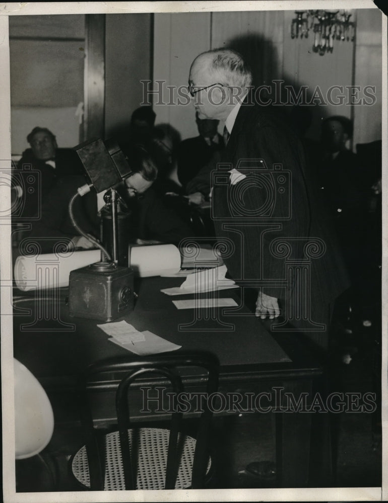 1933 Congressman James M Beck of Pa. at Senate Judiciary Comm. - Historic Images