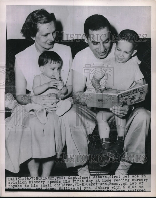 1951 Press Photo McKinney, Tx Capt James Jabara, jet ace & his family - Historic Images