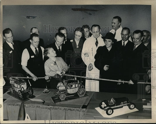 1939 Warner & Swasey Company - Historic Images
