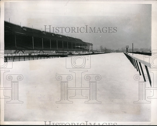 1946 Press Photo Snow Covered Belmont Park's Racetrack in New York - Historic Images