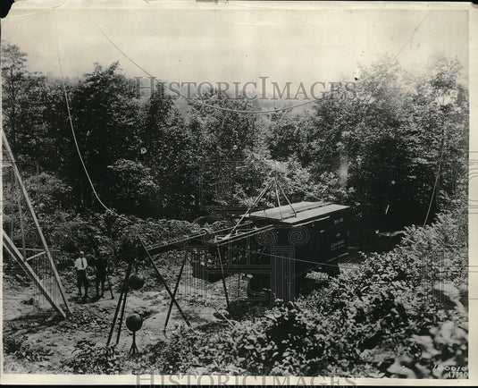 1930 Press Photo Portable Westinghouse generator set up in Tennessee - Historic Images
