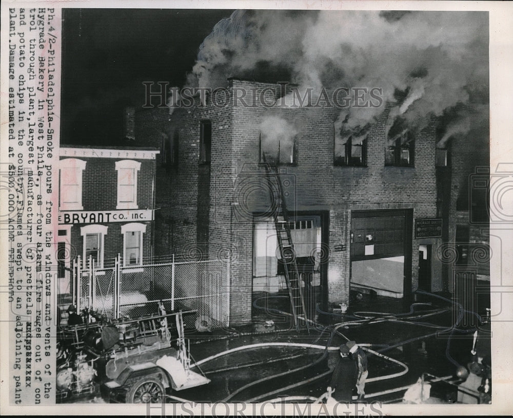 1949 Press Photo Philadelphia, Pa. Hygrade Bakery on fire in west side of city - Historic Images