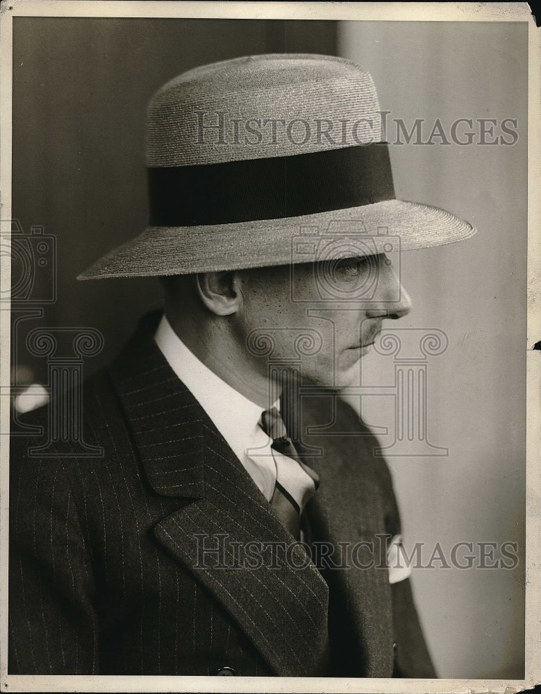 1926 man wearing hat - Historic Images