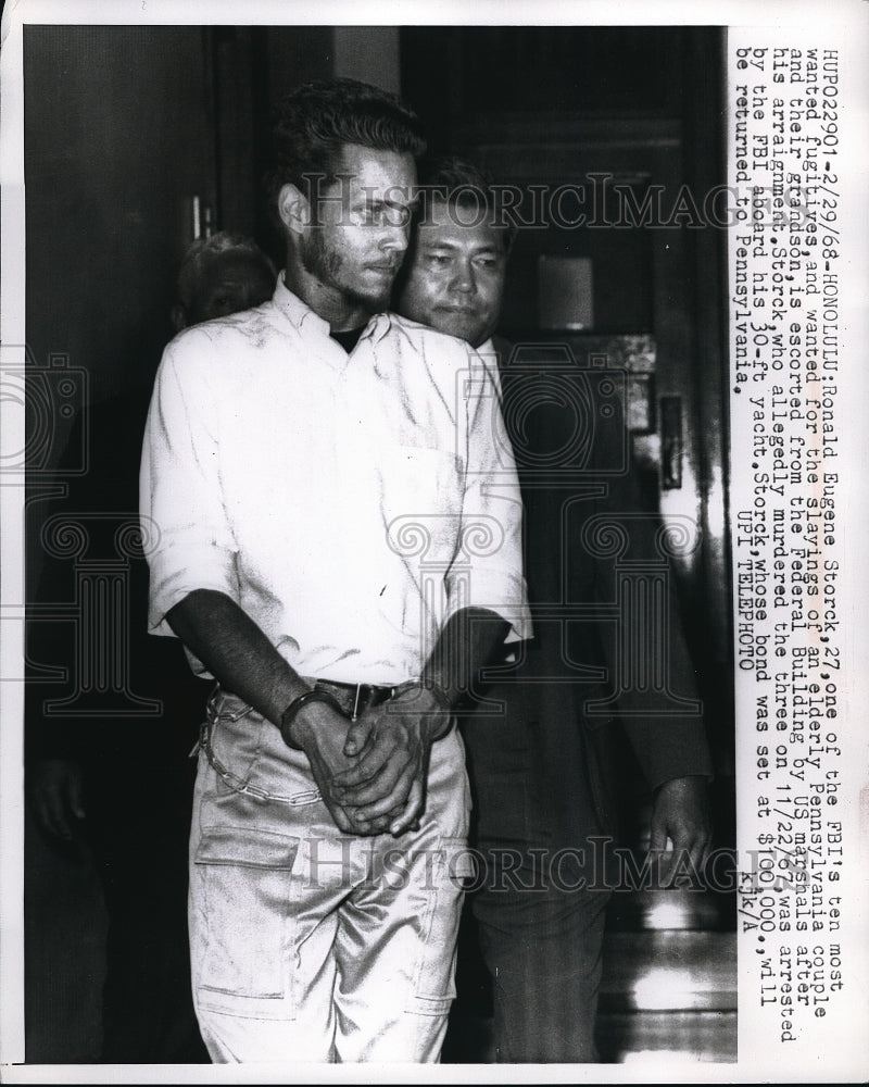 1968 Honolulu, Ronald E Storck, FBI most wanted murderer in custody - Historic Images