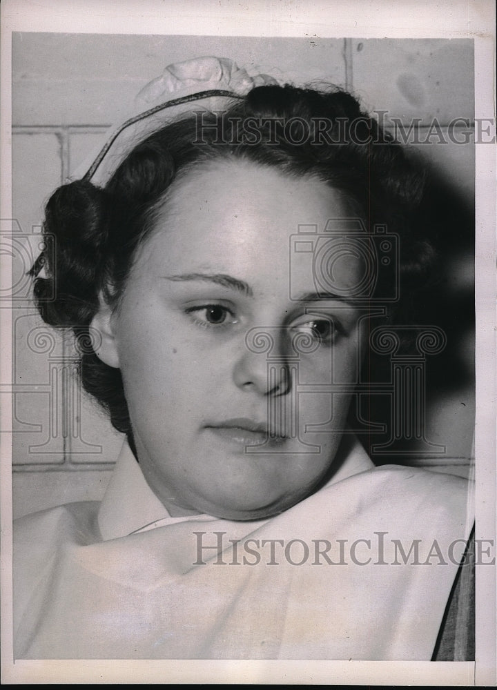 1940 Press Photo NYC, Eleanor Olson,Nurse at Norwegian Hospital - Historic Images