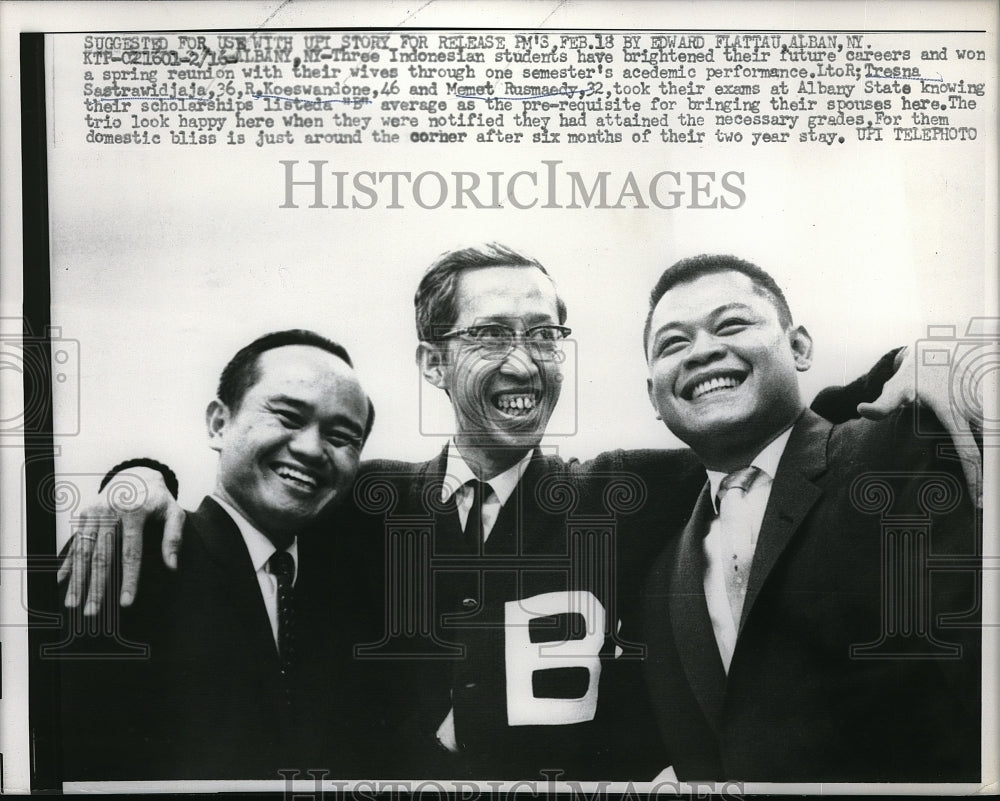 1963 Press Photo Indonesian Students Win Spring Reunion With Wives - Historic Images