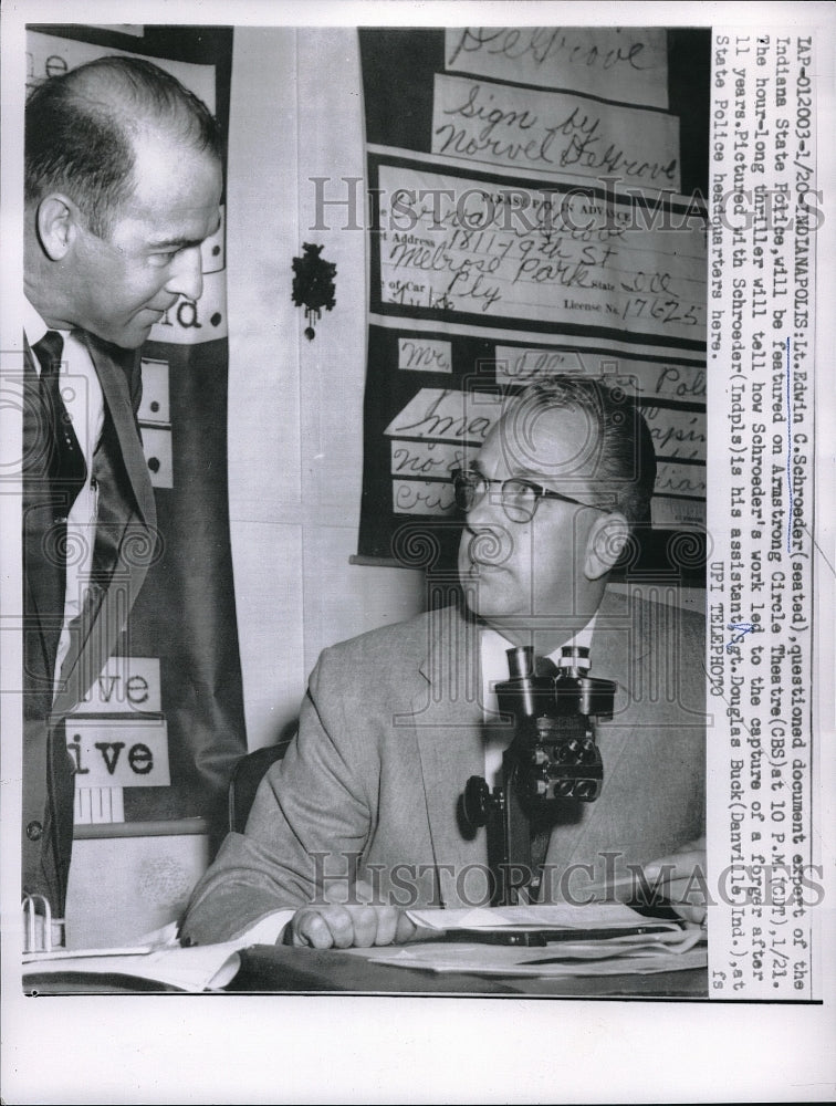 1959 Press Photo Lieutenant Edwin C. Schroeder Indiana State Police Armstrong-Historic Images