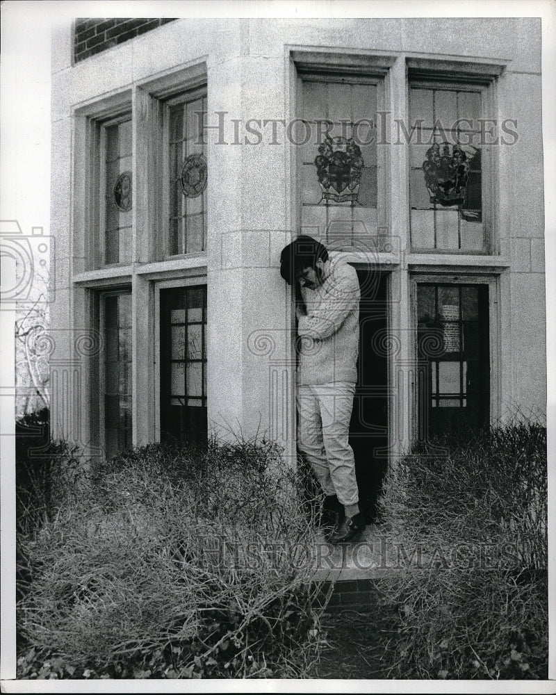 1969 Press Photo Males Student at Sarah Lawrence College Making Student Demands - Historic Images