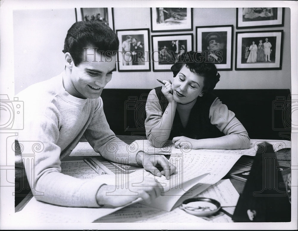 1955 Press Photo Felice Olandi and wife Alice in show business-Historic Images