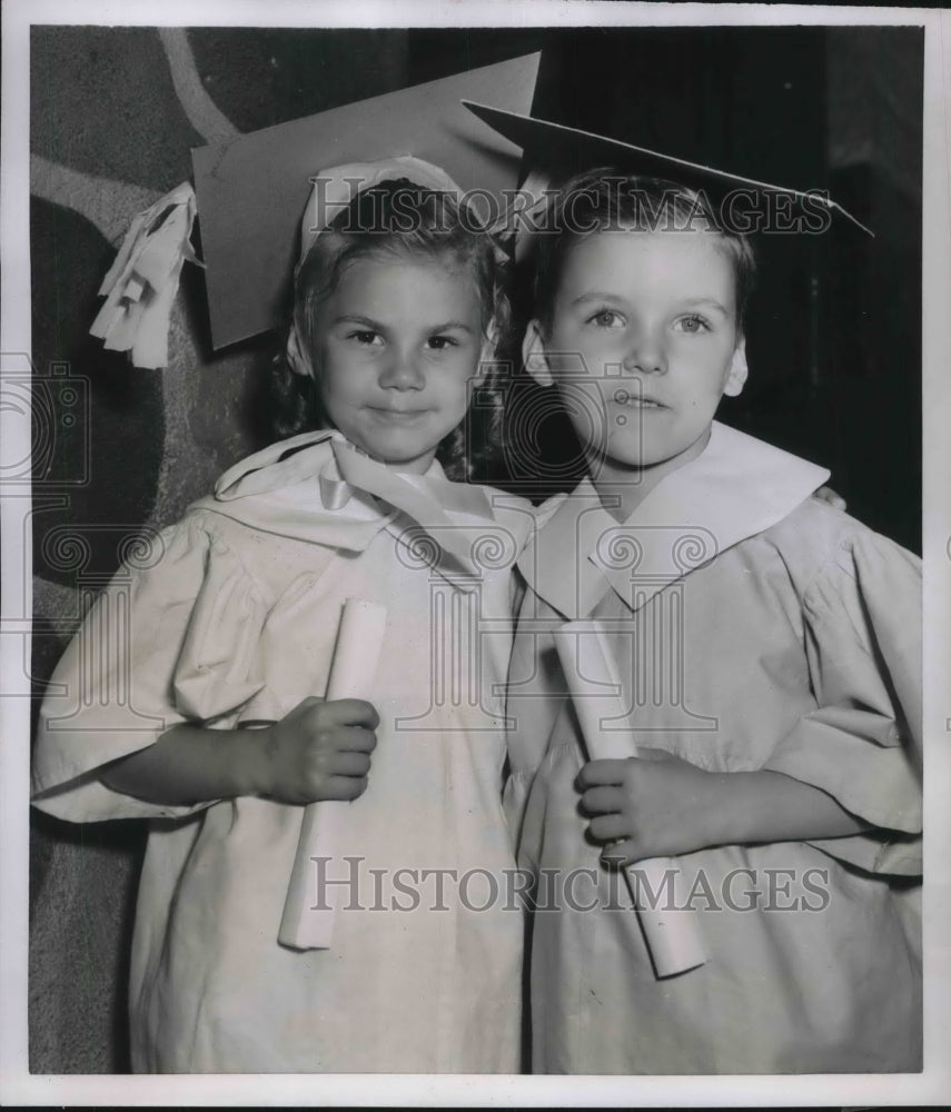 1953 Press Photo NYC Childrens Aid Society, Joan Attanasio, Joe Linda - Historic Images