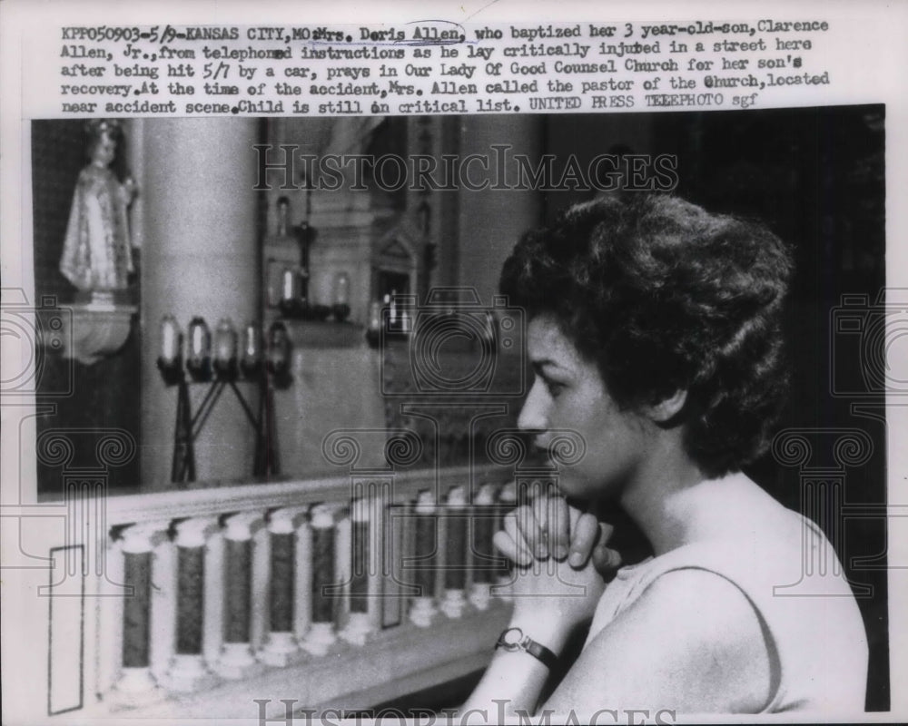 1957 Press Photo Doris Allen Prays For Her Sons Recovery After He Was Hit By Car - Historic Images