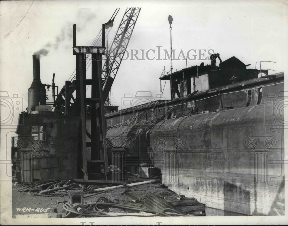 1941 Canada Armanent Plants Vessel-Historic Images