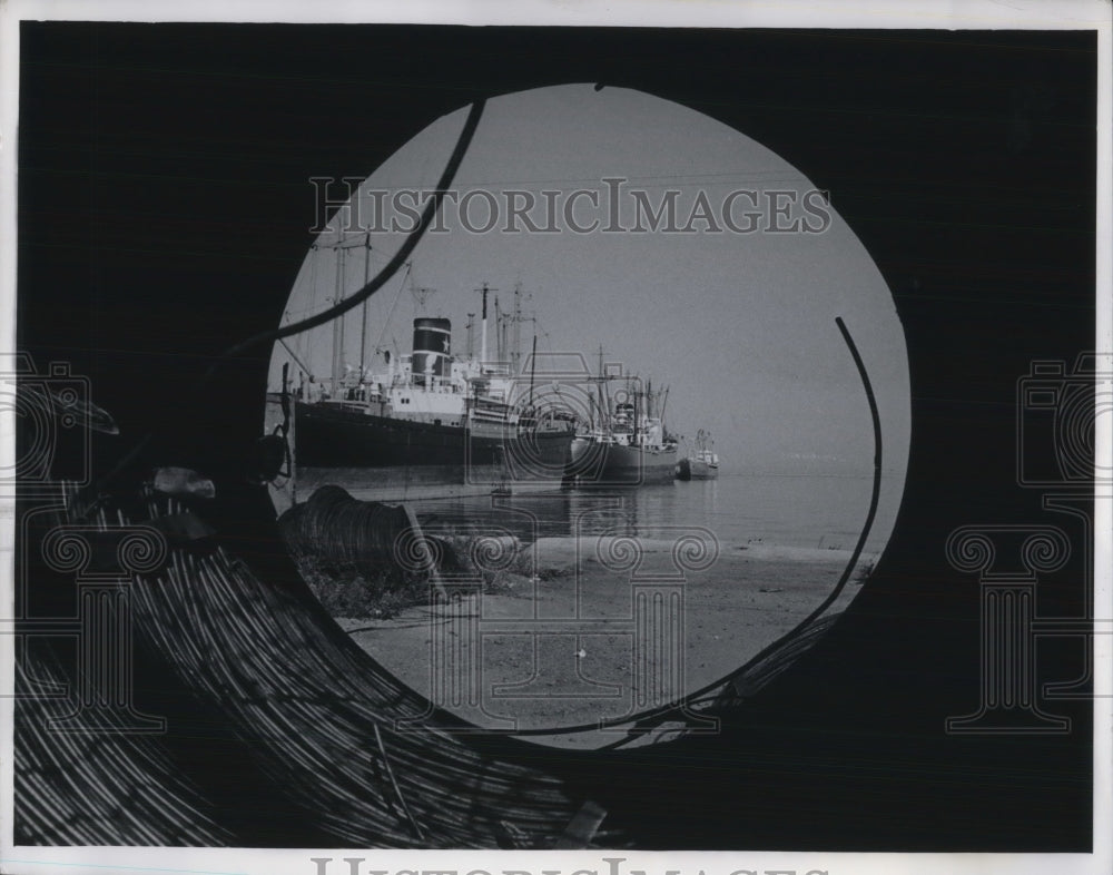 1968 Chicago, Ill ships docked at Navy Pier - Historic Images