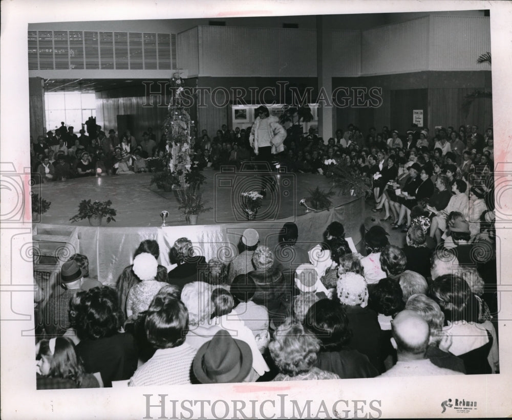 1964 Fall Fashion Show at Cleveland Heights Shopping Center - Historic Images