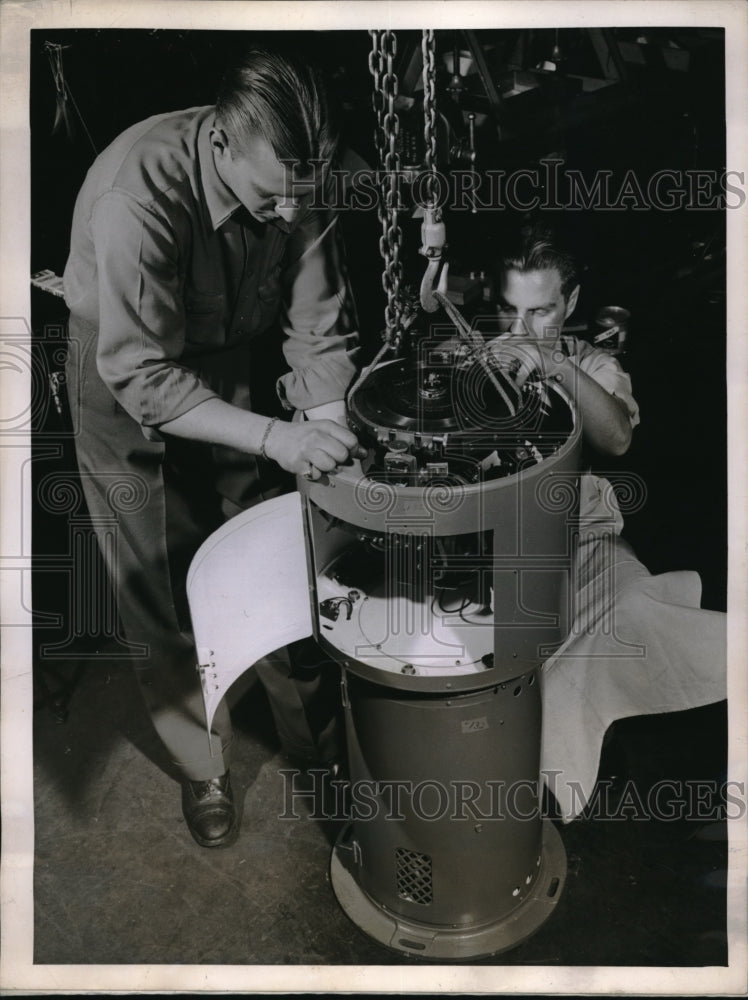 1944 Sperry Gyroscope Manufacturing Company-Historic Images