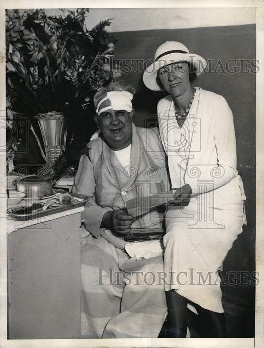 1933 Press Photo William Sinnott & wife at NY hospital-Historic Images